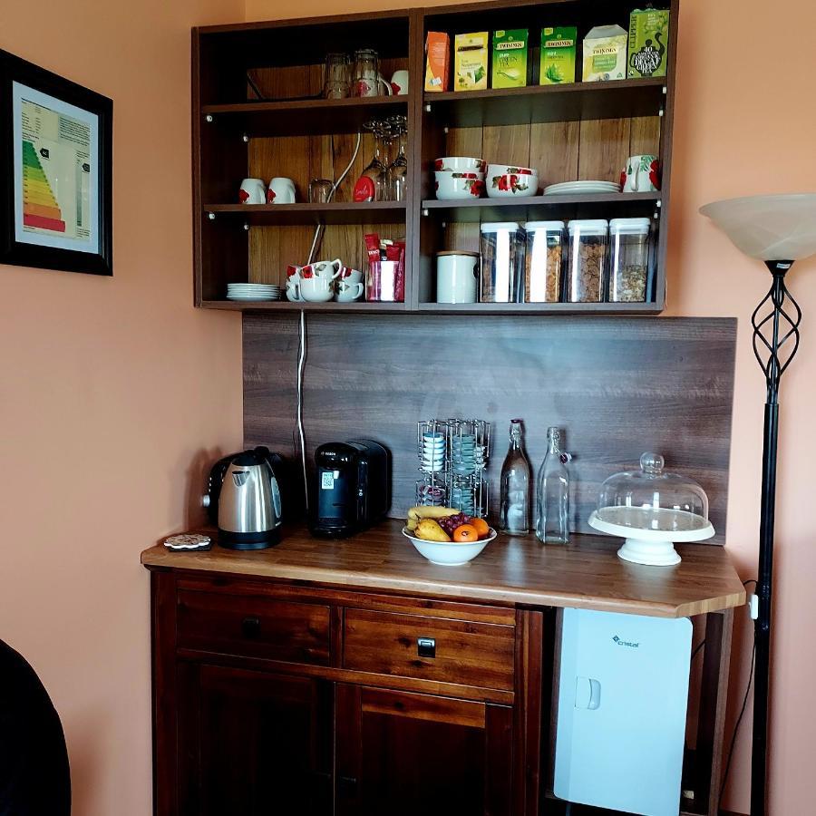 Ros Na Gcloch Bed & Breakfast เวสต์พอร์ต ภายนอก รูปภาพ
