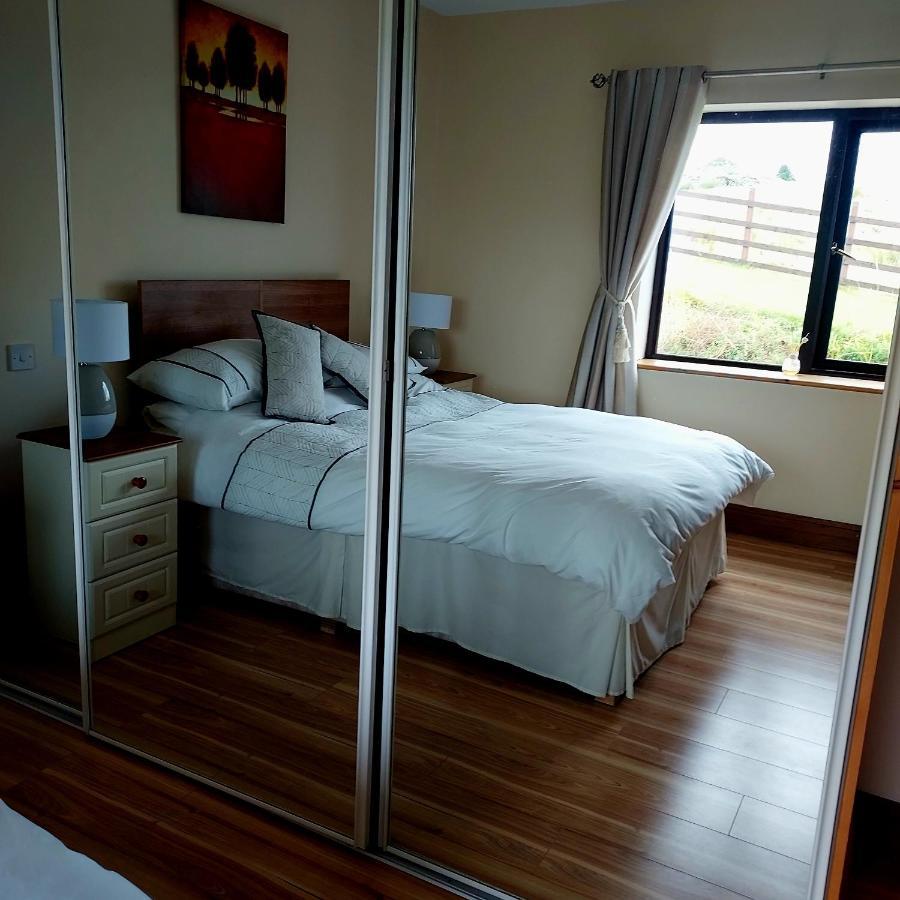 Ros Na Gcloch Bed & Breakfast เวสต์พอร์ต ภายนอก รูปภาพ